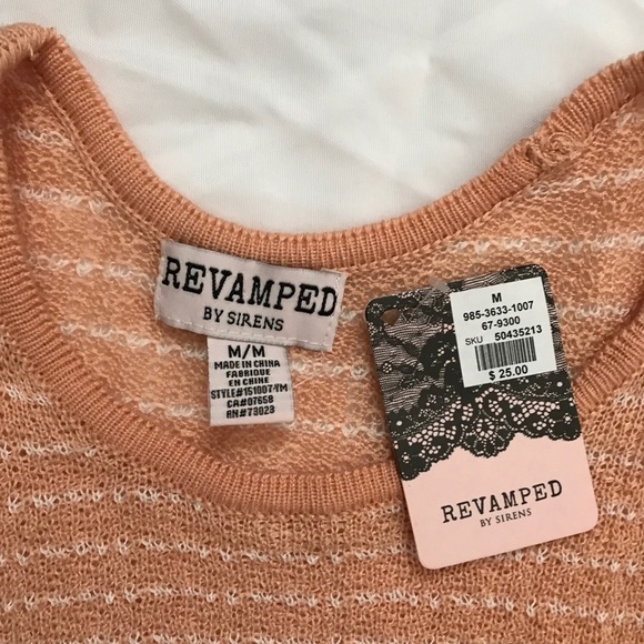 Soft long sleeve stretch flowy top - Picture 2 of 4